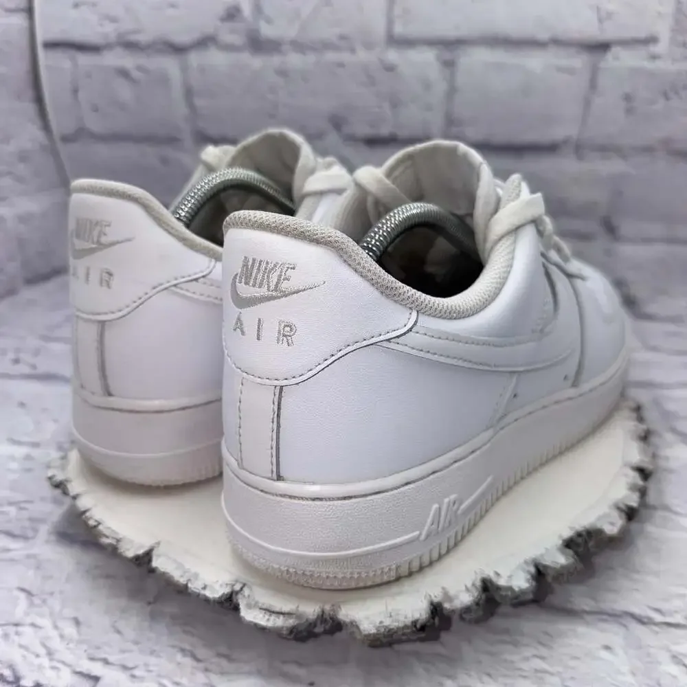 Nike Air Force 1 '07 Low Triple White Men’s Sneakers CW2288-111 Size 10 - No Box